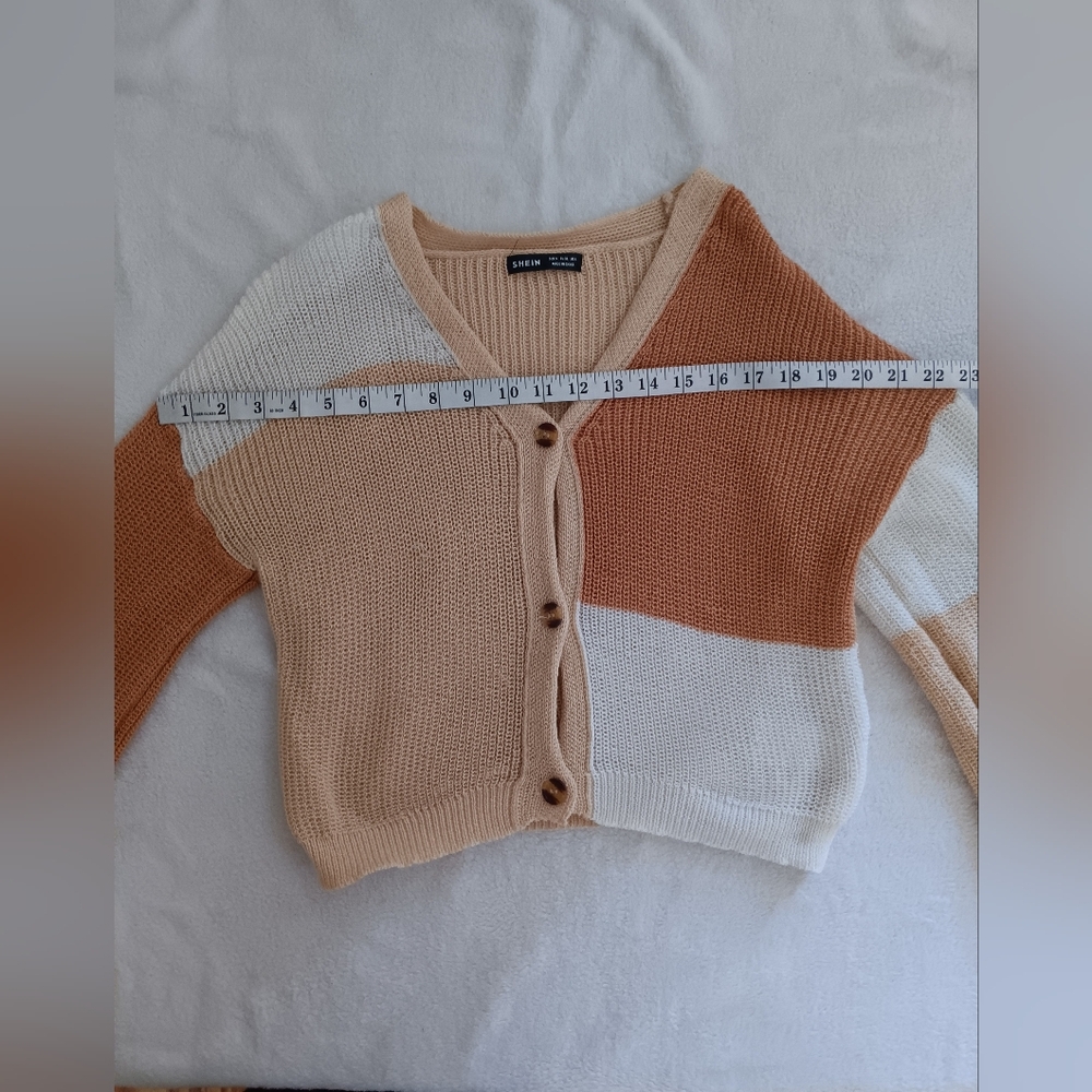 Cardigan - Picture 6 of 6